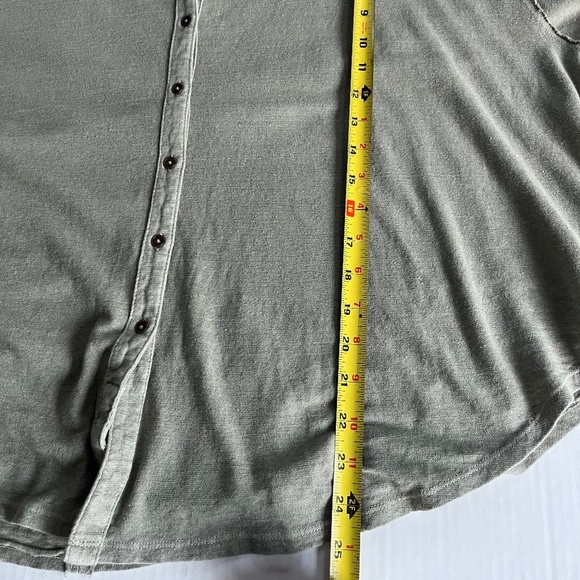 Free People Sz M Oversized Sahrah Star Shirt Green Olive V Neck Linen Blend - Picture 13 of 15